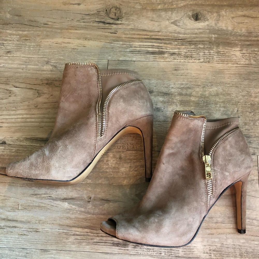 Ann Taylor peep toe heel booties. Suede. Size 7